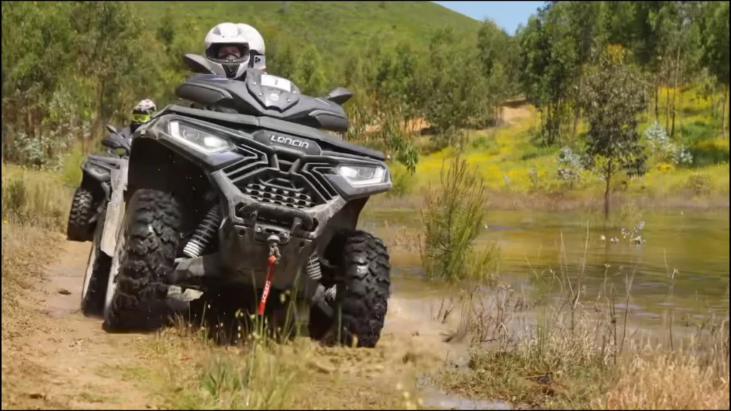 LONCIN XWolf Lgnites Adventure in Portugal Off-Road Club 11 LONCIN XWolf uphill