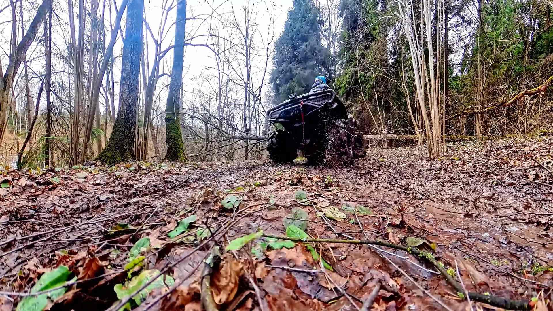 How Does The LONCIN XWolf1000 Mud Perform In Deep Mud