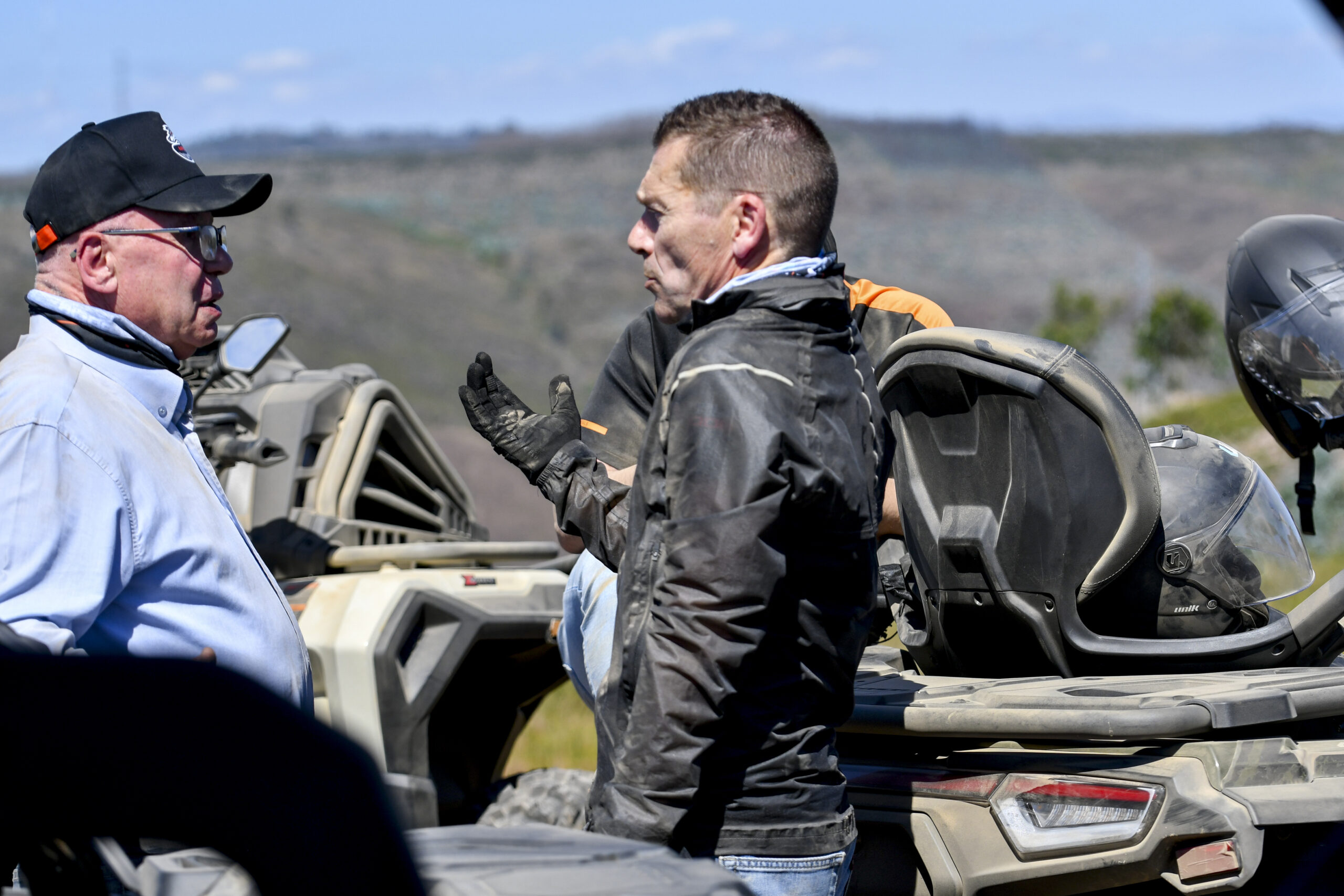 LONCIN XWolf Conquers Portugal with an 80 km Off-Road Adventure 9 LONCIN XWolf and UWolf at scenic Portuguese off-road destination