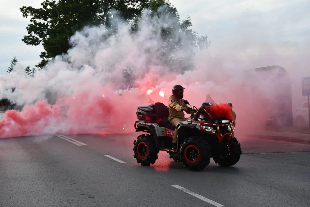 LONCIN XWOLF1000 MUD Enters Rescue Service in Poland 4 LONCIN XWOLF1000 Mud Rescue Drill