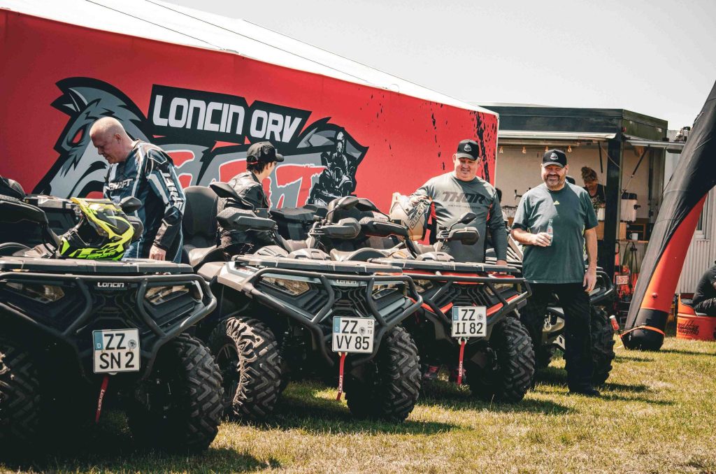 LONCIN XWOLF700L: How Off-Road Adventures Connect Different Riders 1 atv-riders-sharing-trail-experience