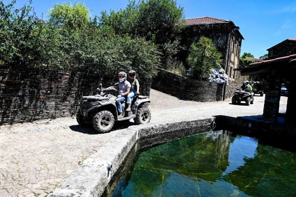 LONCIN XWOLF700L: How Off-Road Adventures Connect Different Riders 2 loncin-xwolf700l-atv-group-ride